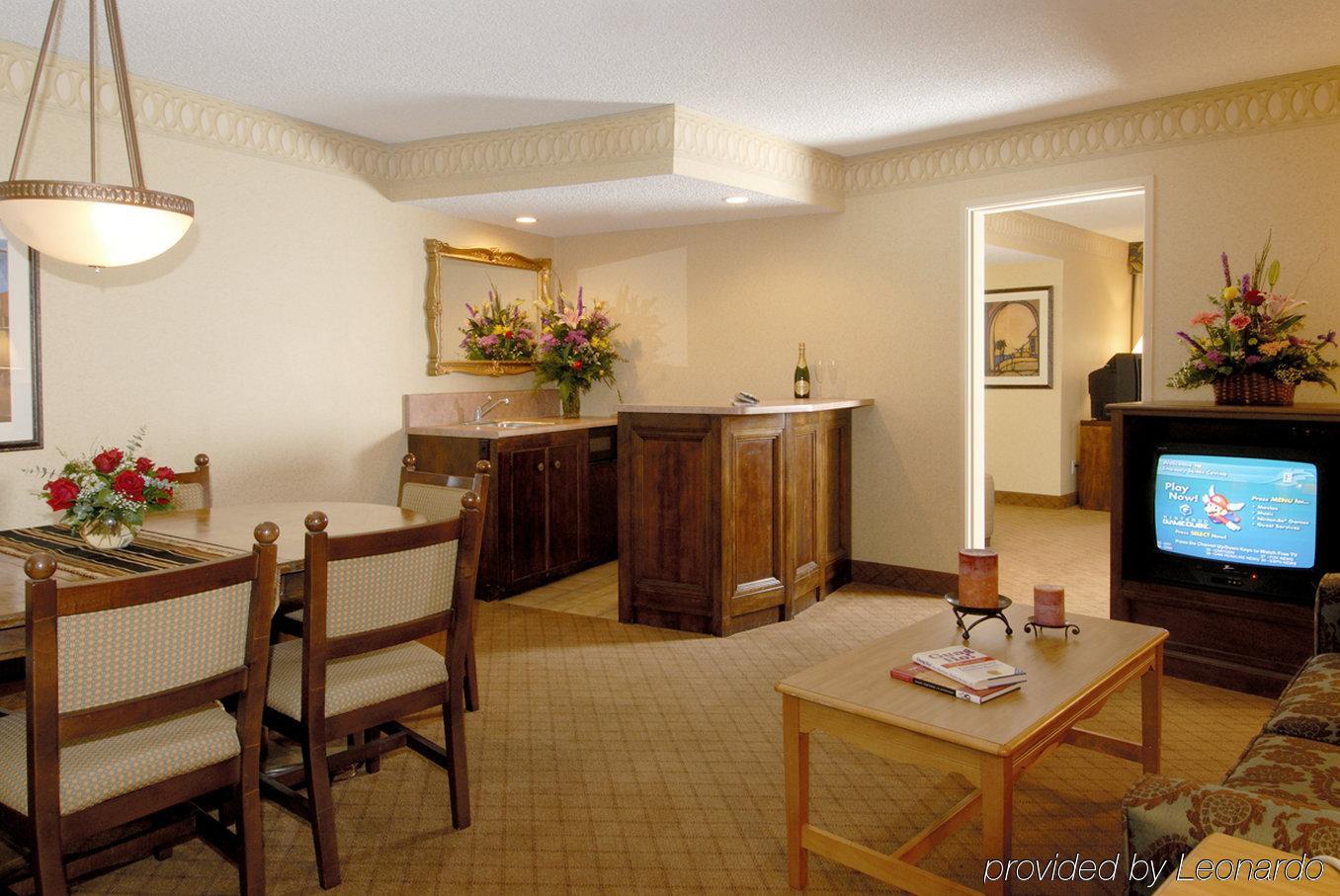 Vanllee Hotel Covina Camera foto